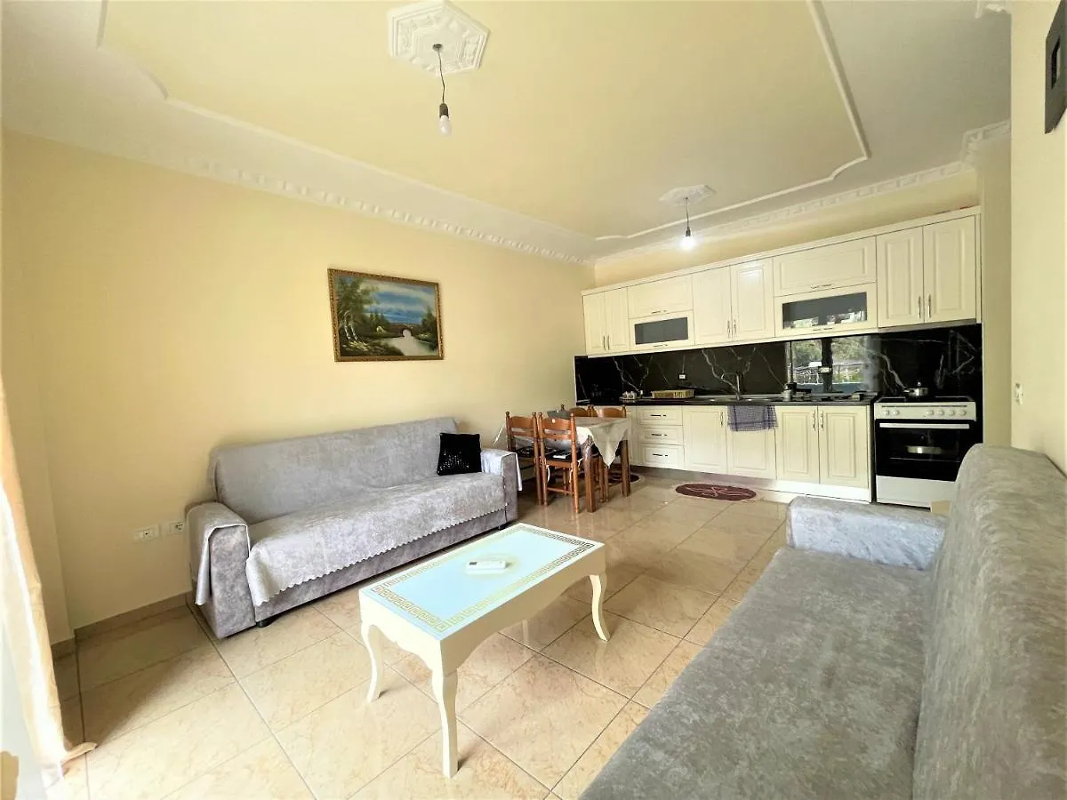 Lui Apartment Vlore 0*,  Albania