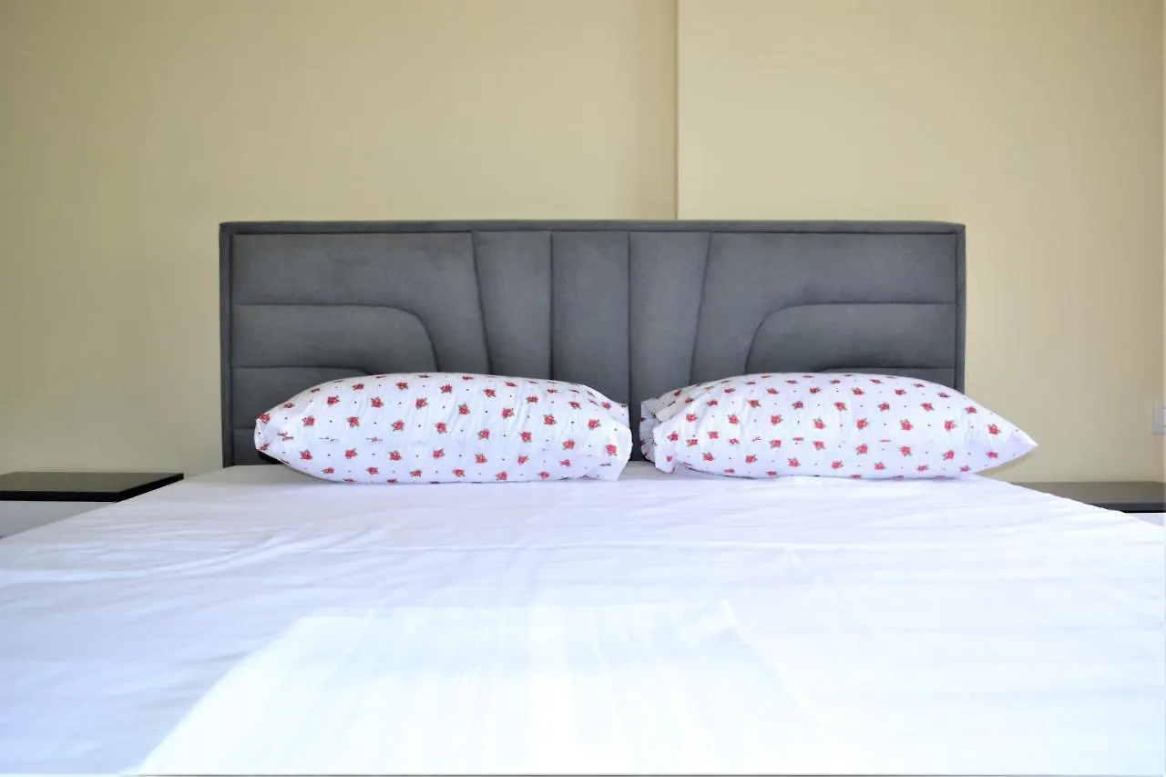 Lui Apartment Vlore 0*,  Albania